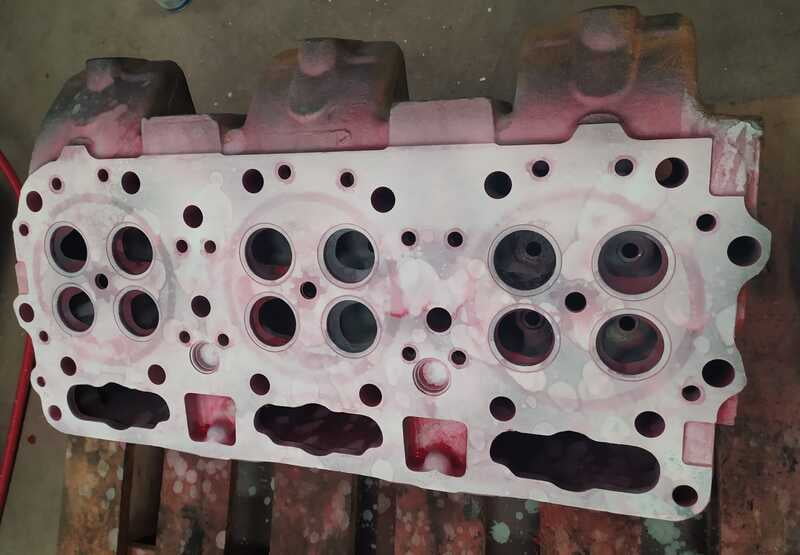 CYLINDER HEAD VTA28 BARE ORIGINAL USED - CULATA ORIGINAL USADA CON ASIENTOS Y GUIAS